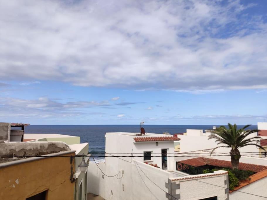 Breathe Bajamar - Surf, Piscinas Naturales, Senderismo